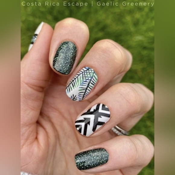 Last chance! COLOR STREET Gaelic Greenery & Costa Rica Escape Limited Edition - Picture 1 of 8